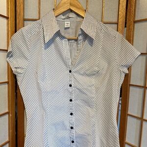 H&M woman's button down striped white shirt